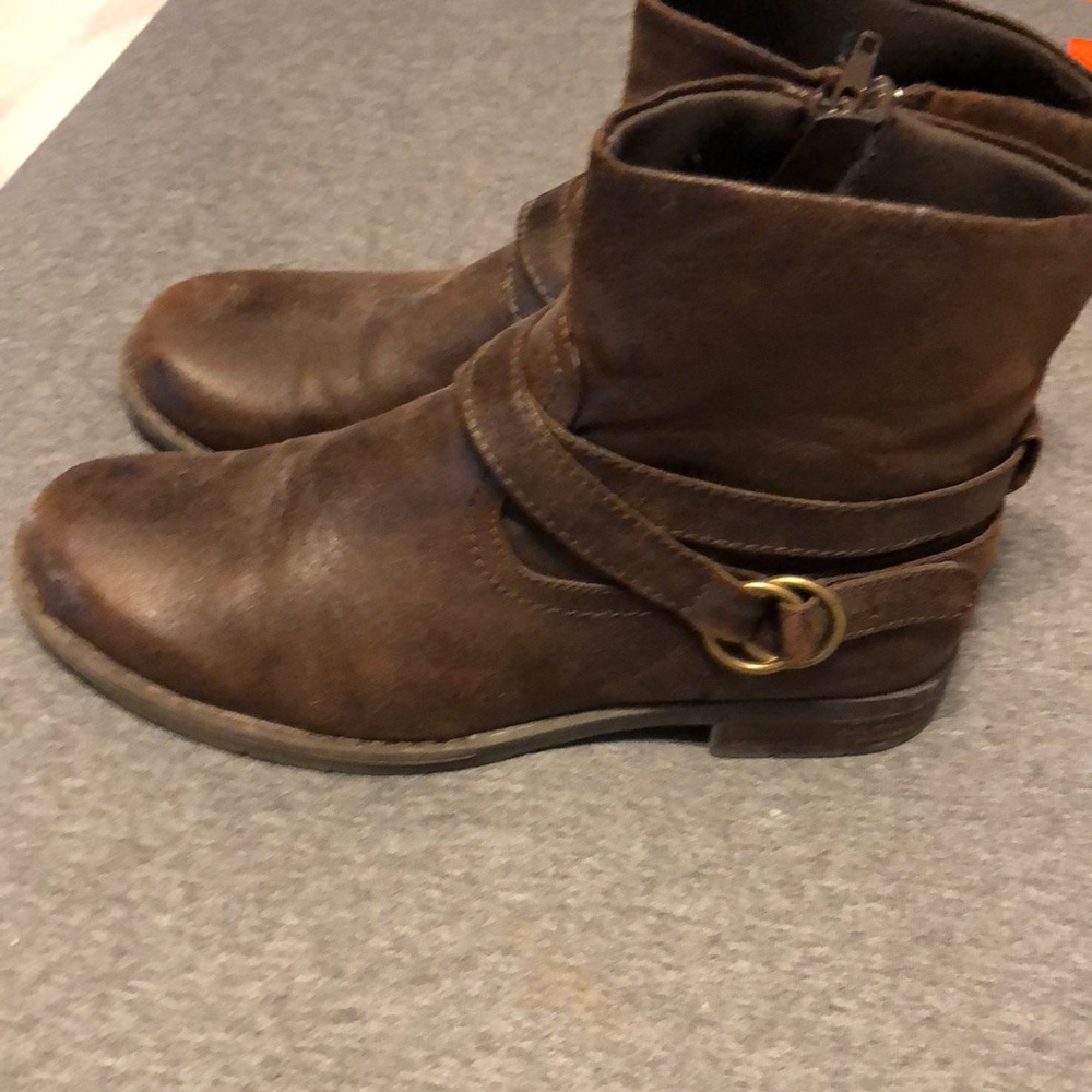 Bass & co booties